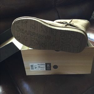 BearPaw Hickory size 8 NWB